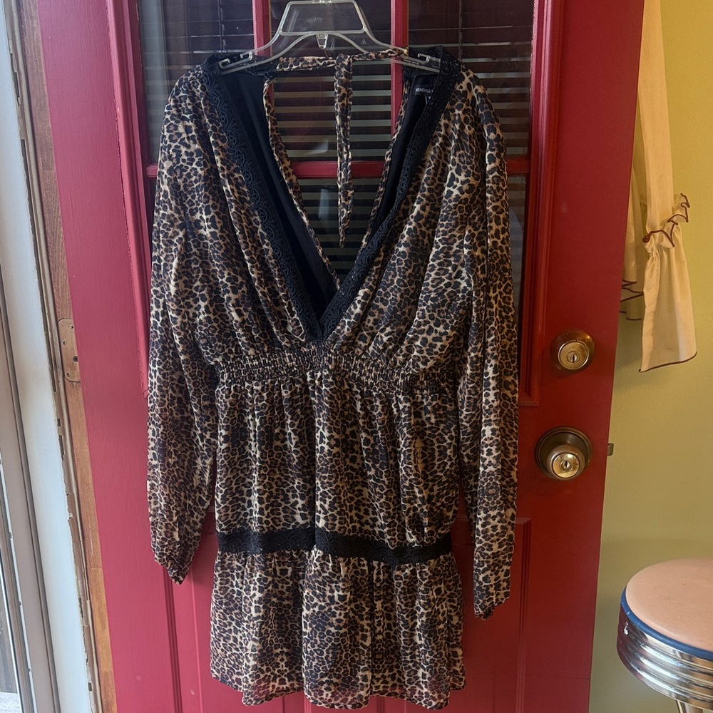 Kendall & Kylie Animal Print V-Neck Dress